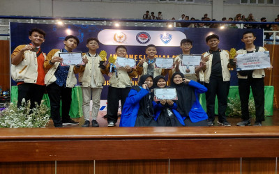 MTs Negeri 31 Jakarta Timur Raih Juara Ketiga Kategori Robot Sumo Junior di Turnamen Robotik Indonesia